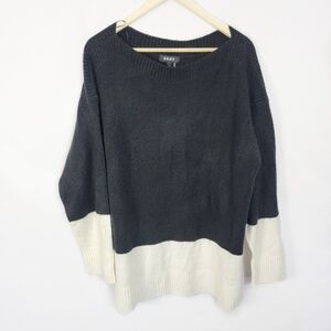 Women's Large DKNY sweater